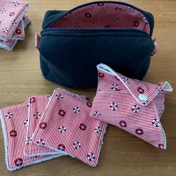 Ensemble trousse pochette lingettes OHFAITMAIN